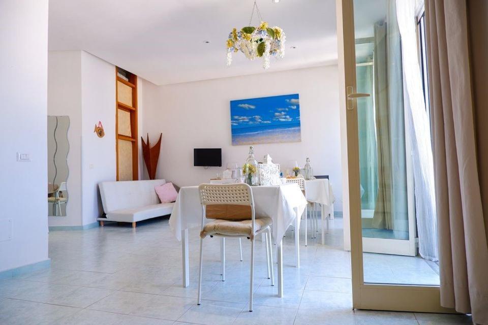 La Casa Di Antonia Apartment Ischia Luaran gambar