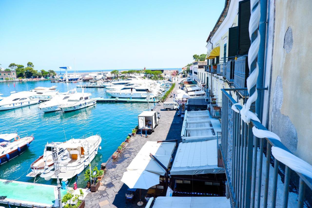 La Casa Di Antonia Apartment Ischia Luaran gambar